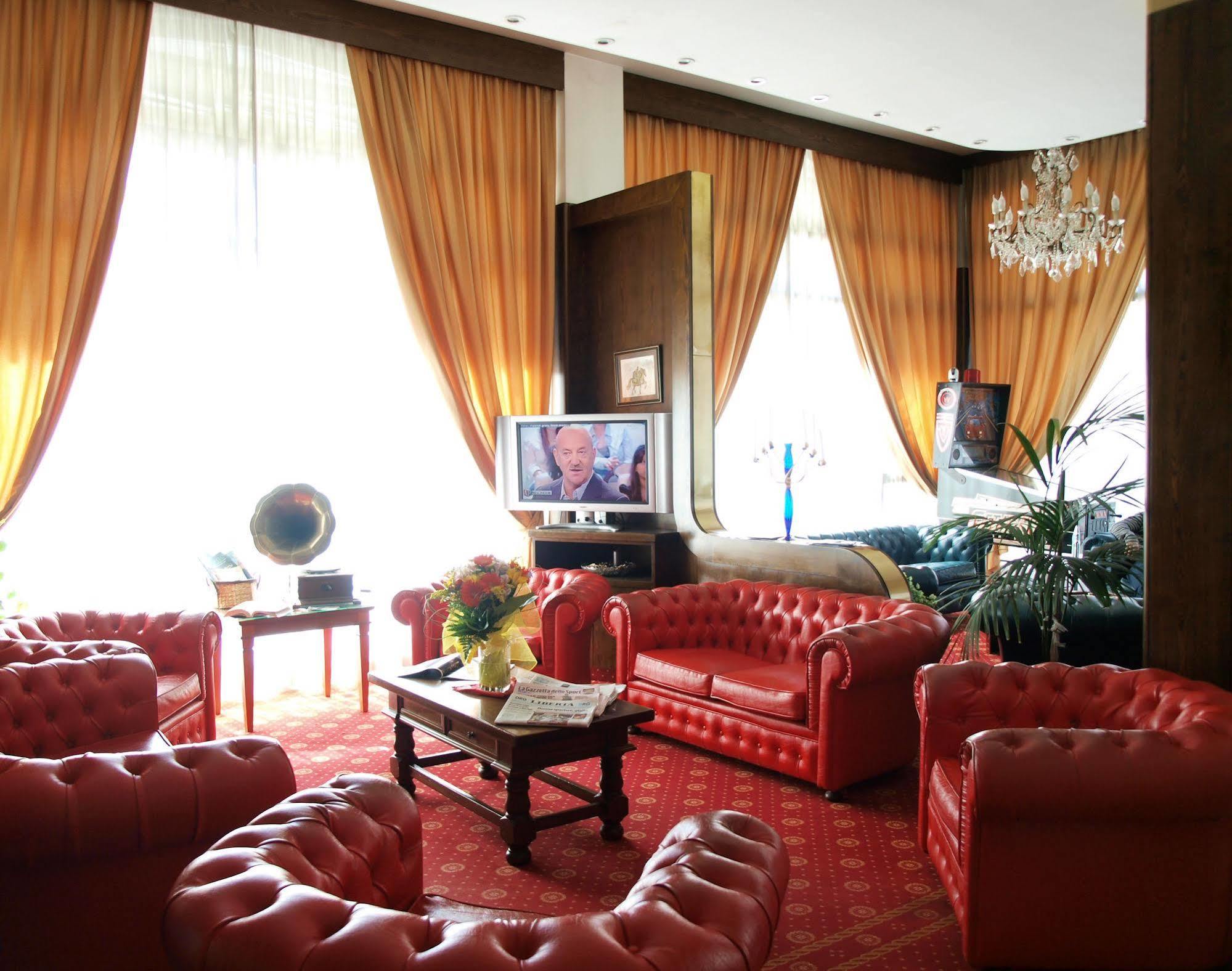 Eurohotel Piacenza Luaran gambar